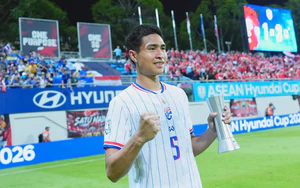 Thái Lan dùng 7 cầu thủ trẻ khi thắng Singapore ở bán kết Asean Cup