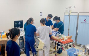Cấp cứu khẩn ca sốc mất máu do vỡ khối chửa ngoài tử cung