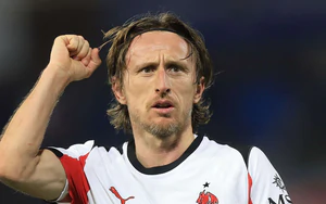 AC Milan: Cách mạng thì vẫn không thể thiếu Modric