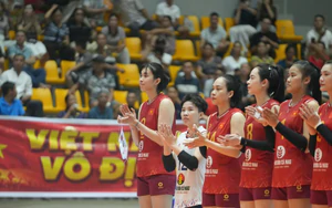 Tin nóng thể thao sáng 21/8: Truyền thông Hàn Quốc lên tiếng về trận ra quân của ĐT bóng chuyền nữ Việt Nam