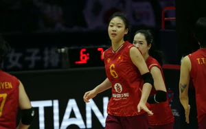 Tin nóng thể thao tối 22/8: Bóng chuyền nữ Việt Nam mất 6,96 điểm, tụt hạng sau trận thua Hàn Quốc