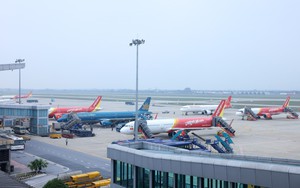 Mưa dông, gió mạnh tại các sân bay khu vực phía Bắc