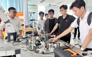Đề xuất chính sách mới hỗ trợ người học, giảng viên đi học tập, nghiên cứu ở nước ngoài