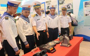 Hơn 160 tư liệu, hình ảnh tôn vinh người chiến sĩ Hải quân nhân dân Việt Nam