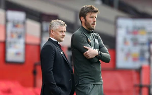 MU vs Ipswich (22h30, 30/8): Carrick phải thuộc bài học của Solskjaer
