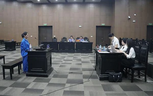 Giám đốc show “Về đây bốn cánh chim trời” bị phạt 24 tháng tù