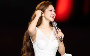 Hương Tràm và cuộc trở lại sau những năm tháng nhiều biến động