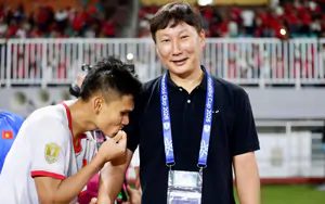 Báo Hàn Quốc: 'Phép thuật' của HLV Kim Sang Sik vẫn nguyên vẹn