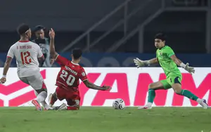 Chuyên gia Indonesia khuyên HLV John Herdman thay thủ môn ở đại chiến với Singapore