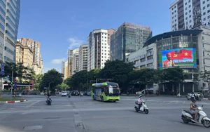 Giao thông trung tâm Thủ đô khá thông thoáng trong ngày nghỉ Lễ