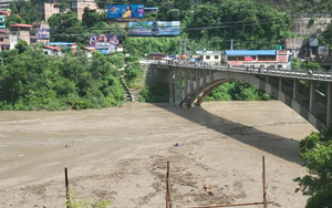 Lũ quét tại Nepal và Trung Quốc: Thủ tướng Nepal kêu gọi hành động về khí hậu