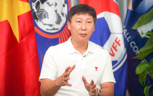 VFF thông báo về việc bố của HLV Kim Sang Sik qua đời