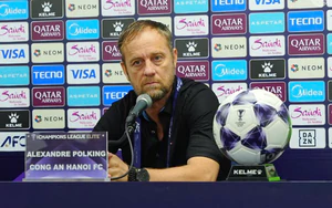 HLV Polking: 'Chúng tôi tự hào vì đã dám chơi sòng phẳng trước Gamba Osaka'
