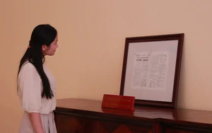 Ngày Quốc khánh: Nhiều du khách chọn về thăm 48 Hàng Ngang - nơi Bác viết Tuyên ngôn Độc lập