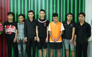 Bắt khẩn cấp 7 đối tượng vụ lái ô tô tông vào nhóm người trước quán ăn lúc rạng sáng