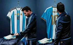 Messi giới thiệu mẫu áo đặc biệt dùng cho trận đấu cuối cùng với ĐT Argentina