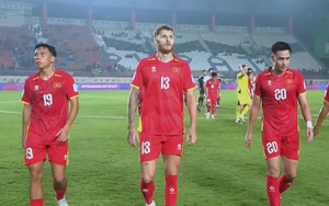 ĐT Việt Nam thắng 1-0 Philppines: Những vấn đề của ông Kim Sang Sik