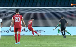 Đình Bắc ghi bàn sau pha phối hợp đỉnh cao, ĐT Việt Nam có bàn thắng đầu tiên tại FIFA ASEAN Cup 2026