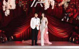 Lễ cưới đậm chất điện ảnh của Akira Phan và Phương Maika