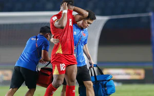 HLV Kim Sang Sik tìm lời giải cho bài toán Xuân Son
