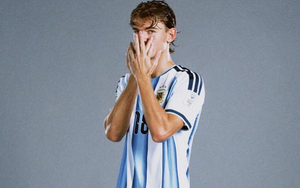 Argentina chốt người kế vị Messi: Sao trẻ 21 tuổi nhận áo số 10 huyền thoại