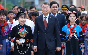 Thủ tướng Lê Minh Hưng: Đổi mới thực chất từ bên trong mỗi nhà trường, mỗi lớp học