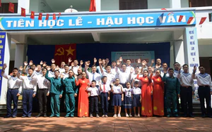 Đặc khu Trường Sa rộn ràng ngày khai giảng năm học mới