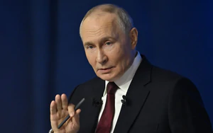 Nga - Ukraine tạm ngừng bắn trong 3 ngày