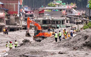 Lũ quét lại Nepal và Trung Quốc: Đẩy mạnh công tác tìm kiếm nạn nhân và phục hồi hạ tầng thiết yếu