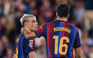 Barcelona - Feyenoord: Rùng mình trước Rodri-Pedri