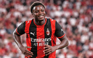 AC Milan: Alphadjo Cisse, món quà bất ngờ của Amorim