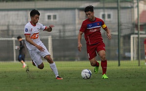 Công Phượng đã bị HLV U20 Argentina 'bắt bài'?
