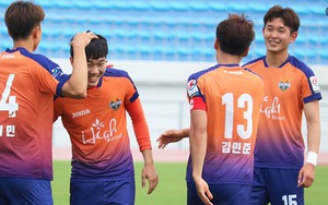 Xuân Trường đá 38 phút, Gangwon FC vươn lên hạng 2 K.League
