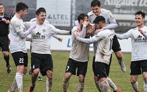 Trung vệ Adriano Schmidt: ‘Tôi sẽ sang Việt Nam ngay khi có thể’