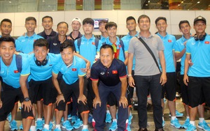 U22 Việt Nam đến Kuala Lumpur, bắt đầu chinh phục HCV SEA Games 29