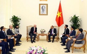 Thủ tướng Nguyễn Xuân Phúc tiếp Chủ tịch FIFA Gianni Infantino