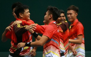 Thắng tuyệt đối Qatar, quần vợt Việt Nam lên nhóm 2 Davis Cup