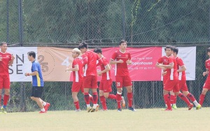 Tiền vệ Đức Huy: 'Thắng U23 UAE để tri ân người hâm mộ'