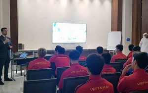 Tuyển thủ Việt Nam hào hứng trải nghiệm công nghệ VAR