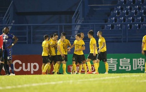 Tấn Trường mắc sai lầm ấu trĩ, Bình Dương thua 1-3 trước Ceres Negros