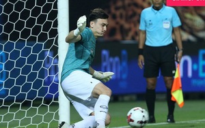 Vì sao Văn Lâm chưa thể đến Cerezo Osaka?