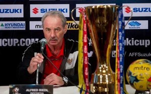 VFF: HLV Alfred Riedl ra đi là mất mát lớn với bóng đá Việt Nam