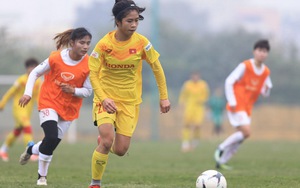 Tuyển nữ Việt Nam thắng Hà Nội II bằng đội hình hai