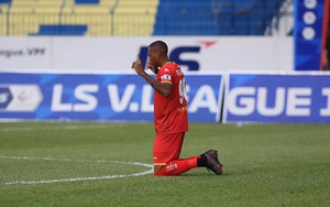 Một loạt cầu thủ SLNA thành F2 của bệnh nhân COVID-19