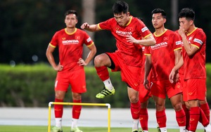 Tin ĐT Việt Nam vs Indonesia 3/6: HLV Park Hang Seo nghiêm khắc với học trò. Tuyển Việt Nam đổi lịch tập