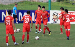 Đội tuyển Việt Nam sang Saudi Arabia ngày 26/8