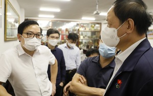 VFF tìm cách chữa hết chấn thương cho thủ môn Văn Toản