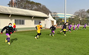 Tuyển nữ Việt Nam dồn sức cho trận gặp Myanmar