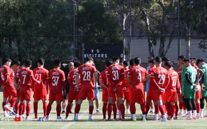 Tin ĐT Việt Nam vs Úc 23/1: Tuyển Việt Nam choáng vì múi giờ. Úc thay đổi nhân sự