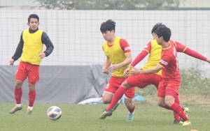 Tuyển thủ Việt Nam tập buổi cuối trước khi tạm chia tay